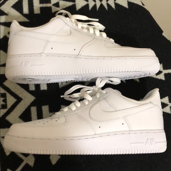 Nike Shoes - NWOB Nike Air Force 1’s Ones